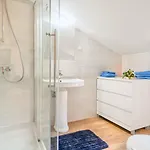 House With Sea View&garden In
