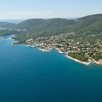 House With Sea View&garden In 3*