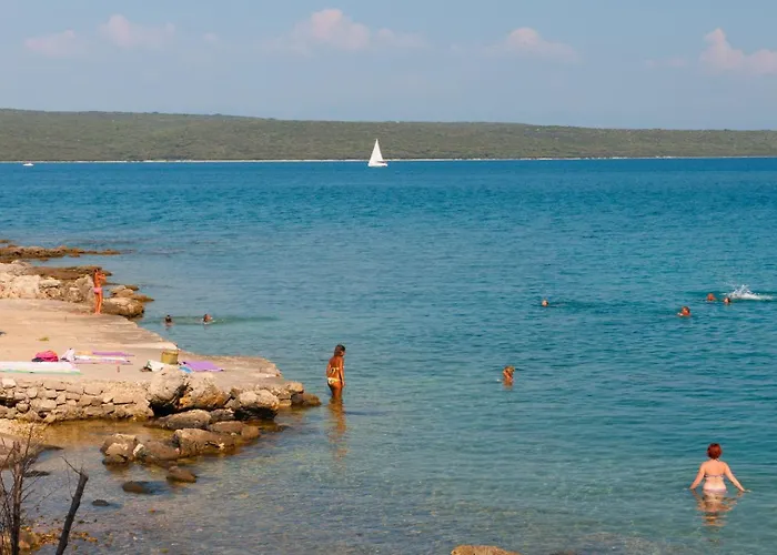 House With Sea View And Garden In Гостевой дом 3*